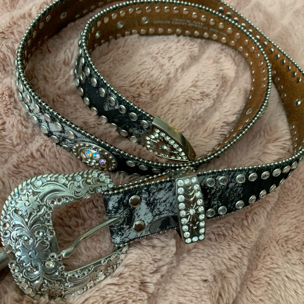 Blazin Roxx Mossy oak scallop belt